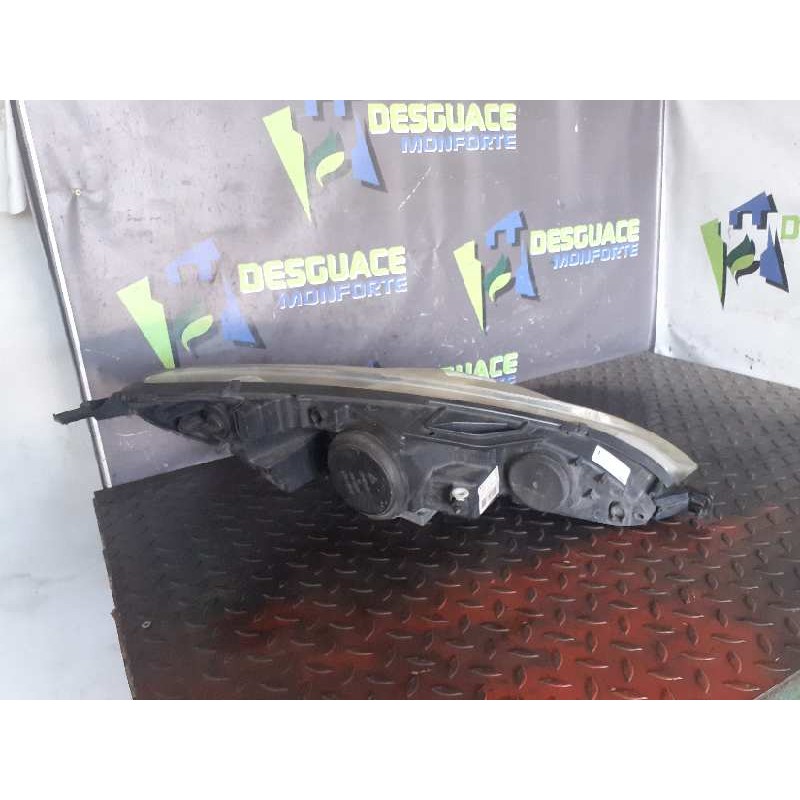 Desguace MonforteFARO IZQUIERDO 0301213271 1307329095 CENTRALITA PEUGEOTFaro izquierdo|Desguace Monforte