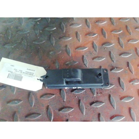 Recambio de mando elevalunas delantero derecho para mazda 3 berlina (bk) 1.6 crdt sportive kendo referencia OEM IAM 03123100BP4K
