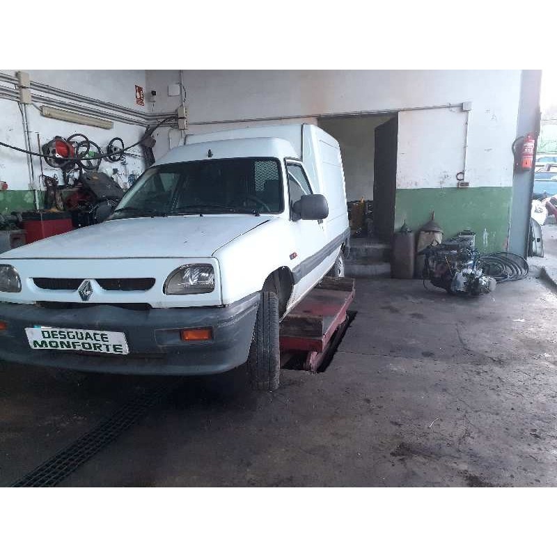 Desguace MonforteRENAULT EXPRESSRENAULTVehículos campa|Desguace Monforte