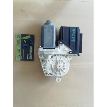 MOTOR ELEVALUNAS DELANTERO DERECHO 104383101 05074140 