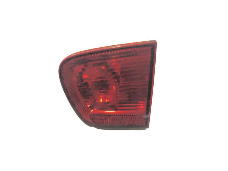 PILOTO TRASERO DERECHO INTERIOR 6K6945108C 
