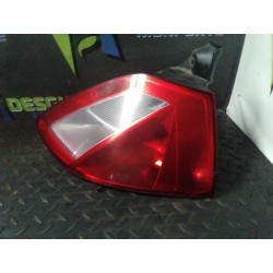 Desguace MonfortePILOTO TRASERO DERECHO 8200073237 RENAULTPiloto trasero derecho|Desguace Monforte
