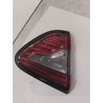 PILOTO TRASERO IZQUIERDO INTERIOR 265557893R 