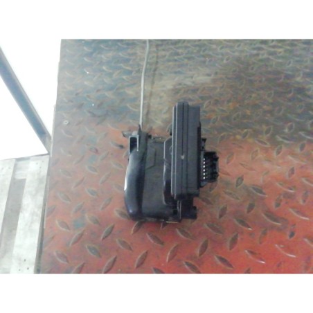 Recambio de cerradura puerta delantera derecha para mazda 6 sedán (gg) 2.0 di (gg14) referencia OEM IAM B13SPLR  