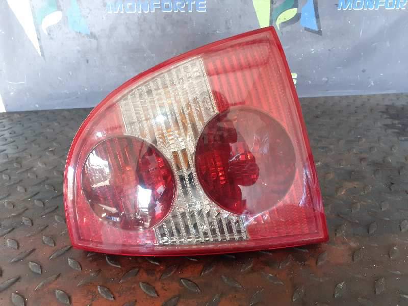 PILOTO TRASERO DERECHO 3B5945096AE 