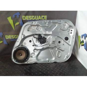 ELEVALUNAS DELANTERO DERECHO 824602R000 