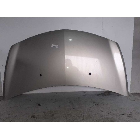 Recambio de capot para renault clio iii confort dynamique referencia OEM IAM 7751476113  