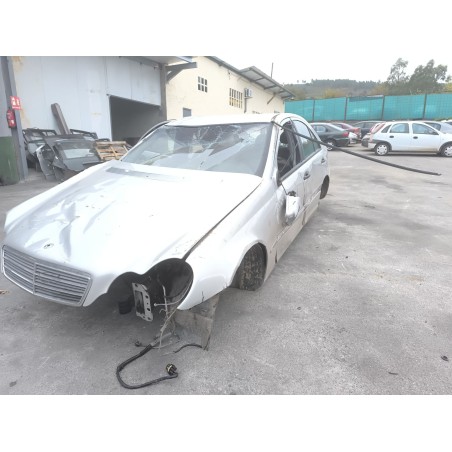 MERCEDES-BENZ CLASE C (W203)