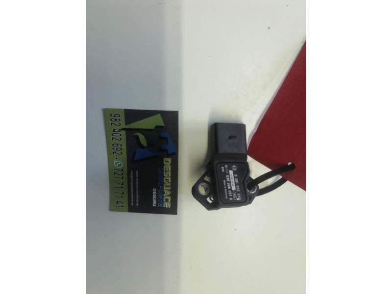 SENSOR PRESION GASOIL 038906051B 0281002399 