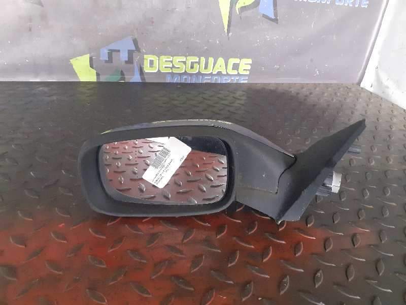 RETROVISOR IZQUIERDO 