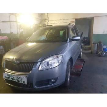 SKODA ROOMSTER (5J7)