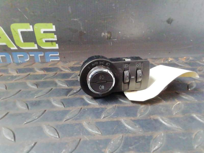 MANDO LUCES 13268720 251775 
