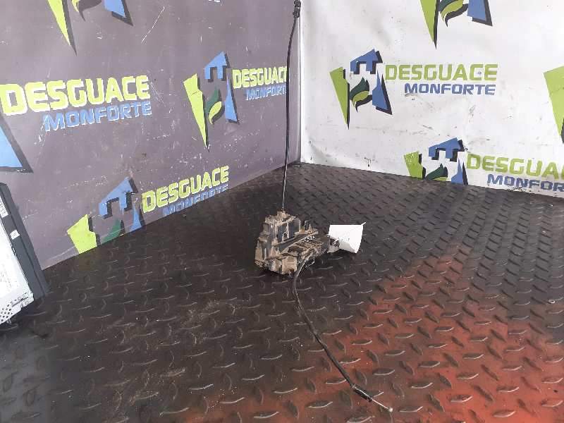 CERRADURA PUERTA TRASERA DERECHA 