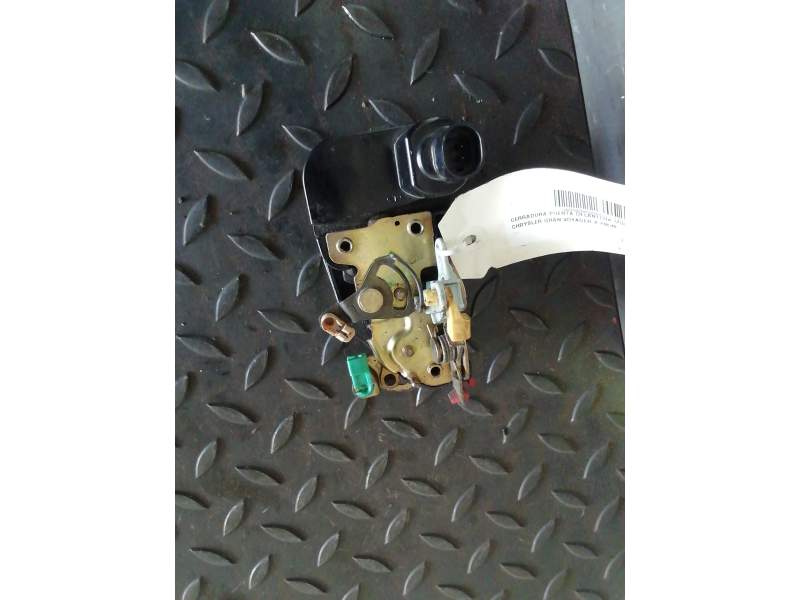 CERRADURA PUERTA DELANTERA IZQUIERDA 