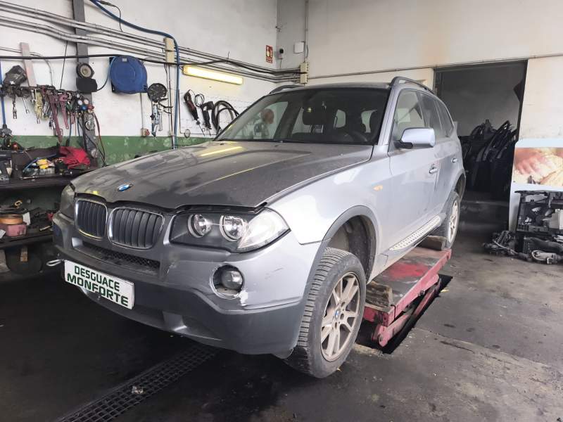 BMW X3 (E83)
