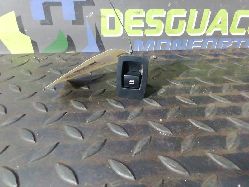 MANDO ELEVALUNAS TRASERO IZQUIERDO 6945874 15939900 