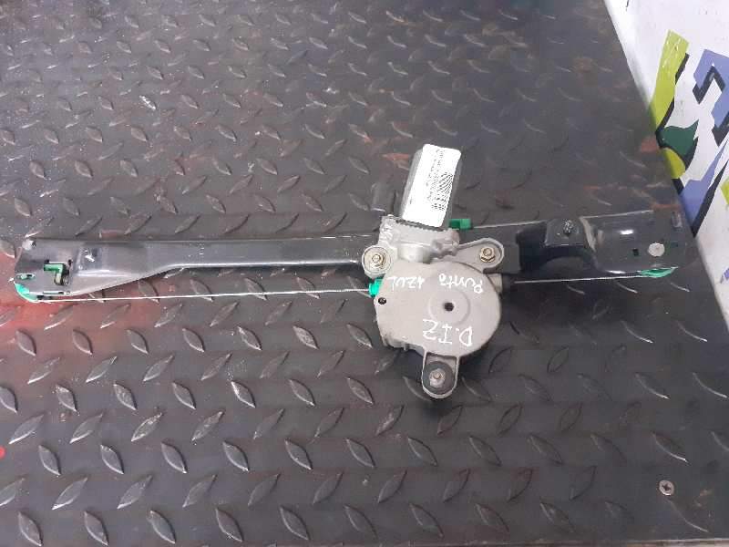 ELEVALUNAS DELANTERO IZQUIERDO 