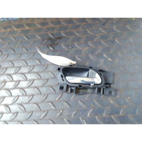 Recambio de maneta interior delantera derecha para citroën c4 picasso exclusive plus referencia OEM IAM 96555516VD  