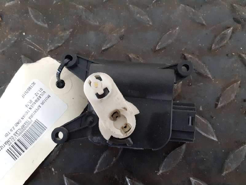 MOTOR APERTURA TRAMPILLAS CLIMATIZADOR 3C1907511F 
