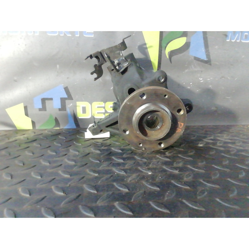 Recambio de mangueta delantera derecha para peugeot partner (s1) break referencia OEM IAM 364741  