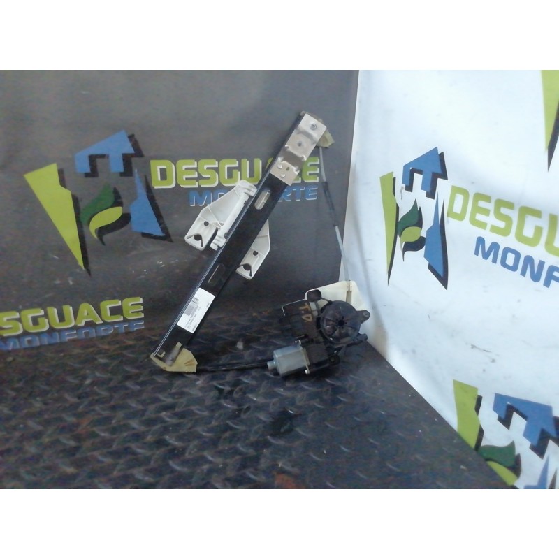 Desguace MonforteELEVALUNAS TRASERO DERECHO 5Q0959812 5F4839462C SEATElevalunas trasero derecho|Desguace Monforte