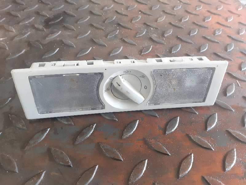 LUZ INTERIOR 5N1857507Q 