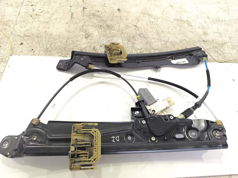 ELEVALUNAS DELANTERO IZQUIERDO 51337182131 