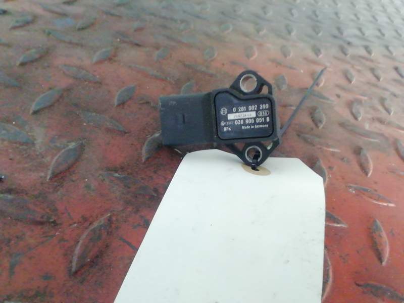 SENSOR 038906051B 0281002399 