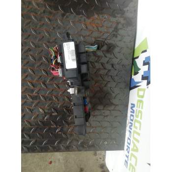 Recambio de caja reles / fusibles para volvo s80 berlina 2.5 turbodiesel referencia OEM IAM 9494207  