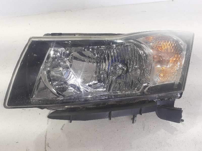 FARO IZQUIERDO 95956271 